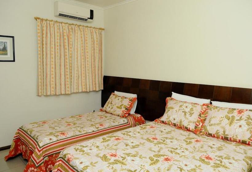 בית מלון כפרי Cidade