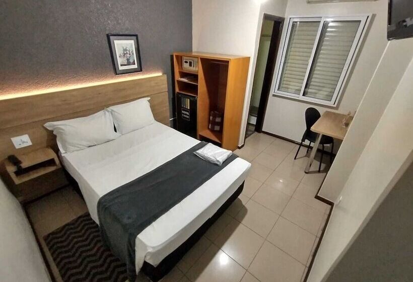 בית מלון כפרי Cidade