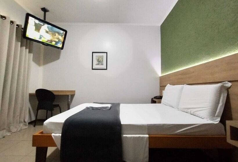 בית מלון כפרי Cidade