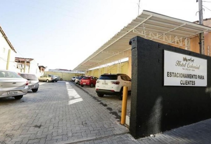 בית מלון כפרי Colonial