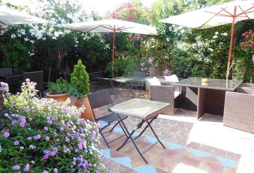 فندق de la Plage