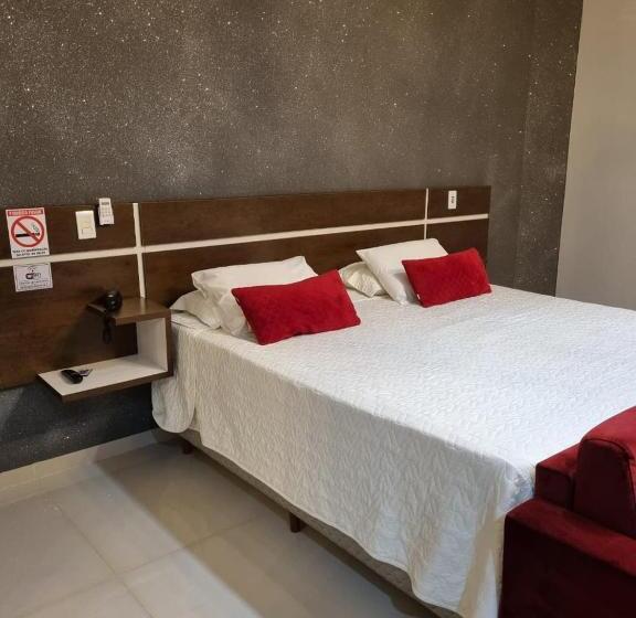 فندق E Locadora Vizon