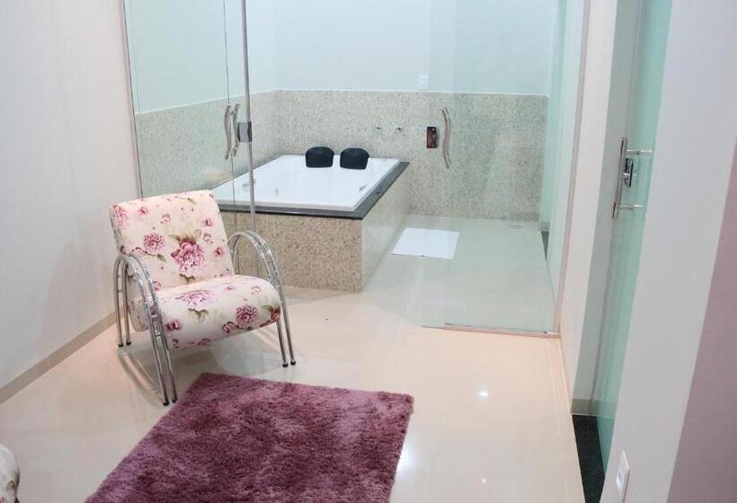 فندق E Locadora Vizon