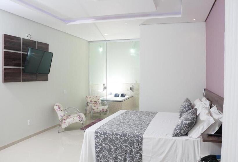 فندق E Locadora Vizon