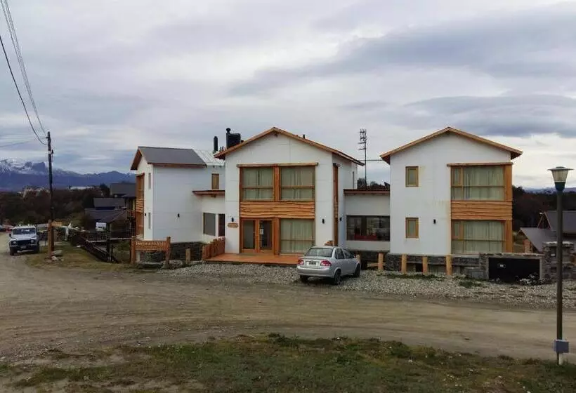 هتل Hosteria Mi Vida