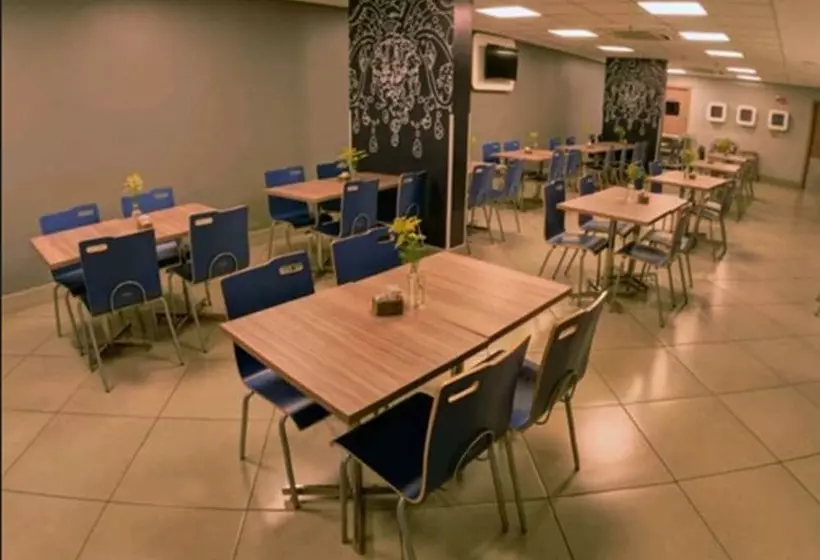Hotelli Ibis Budget Bh Afonso Pena Savassi
