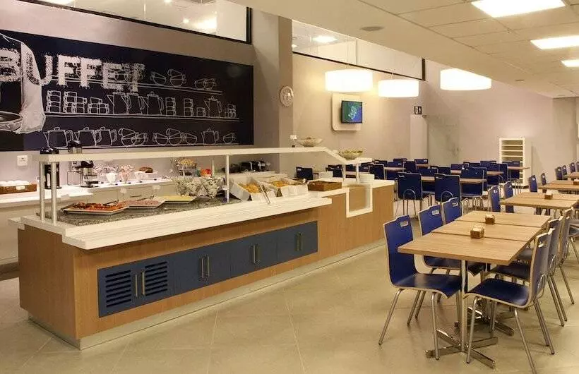 Hotelli Ibis Budget Bh Afonso Pena Savassi