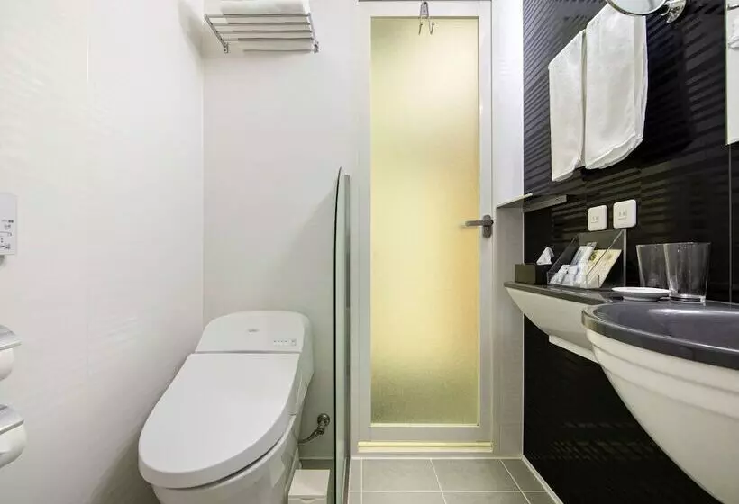 Hotelli Ibis Styles Tokyo Ginza