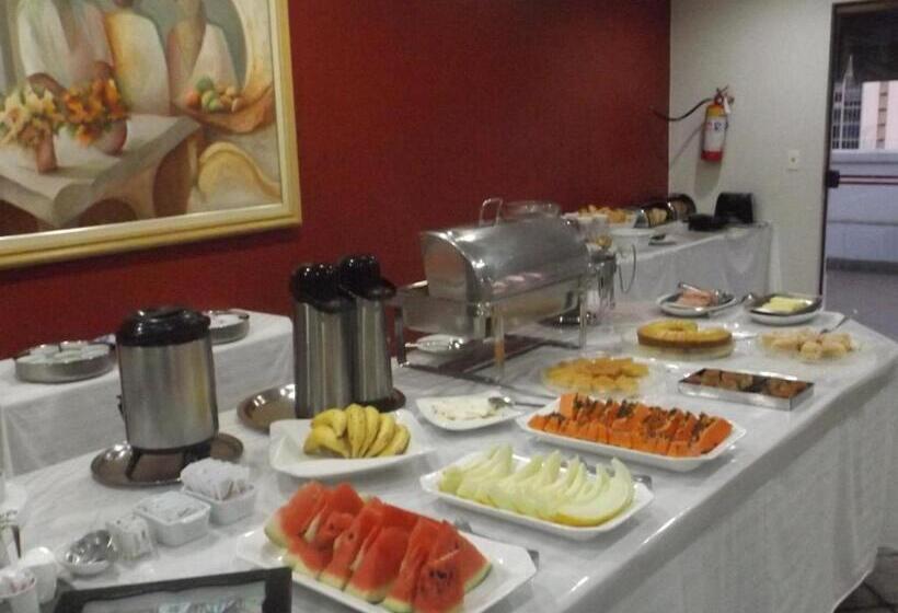 هتل Martha Office