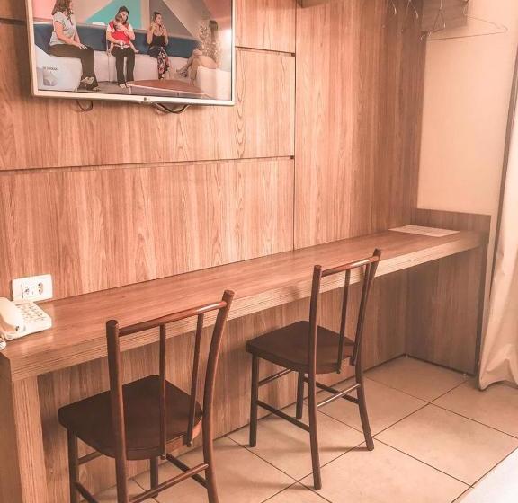 ホテル Monte Carlo