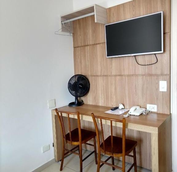 ホテル Monte Carlo