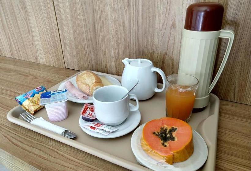 ホテル Monte Carlo