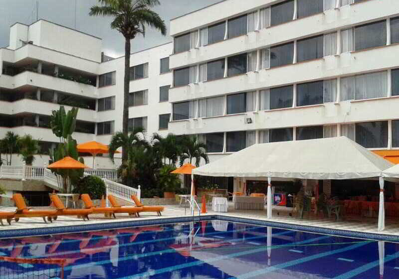 בית מלון כפרי Del Llano