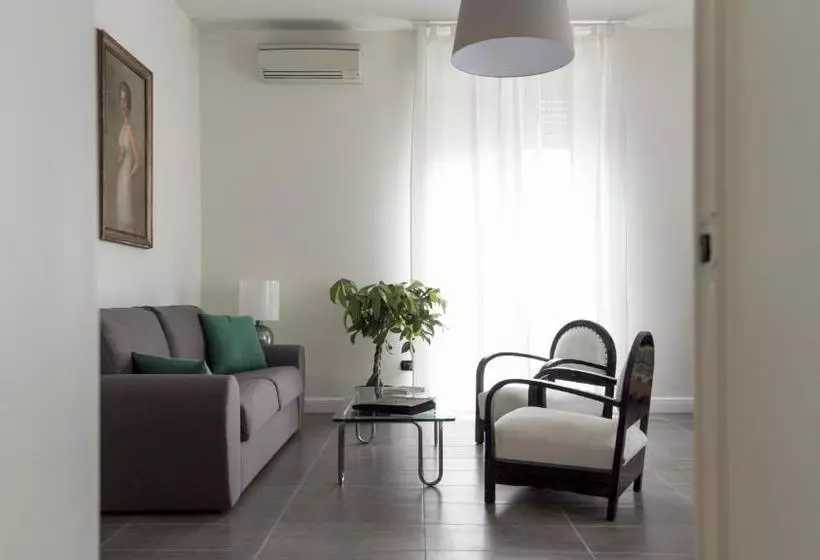 هتل Veniero By Italianway Apartments