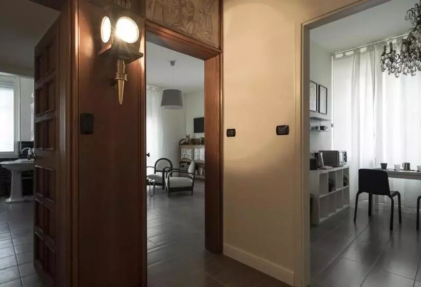 هتل Veniero By Italianway Apartments