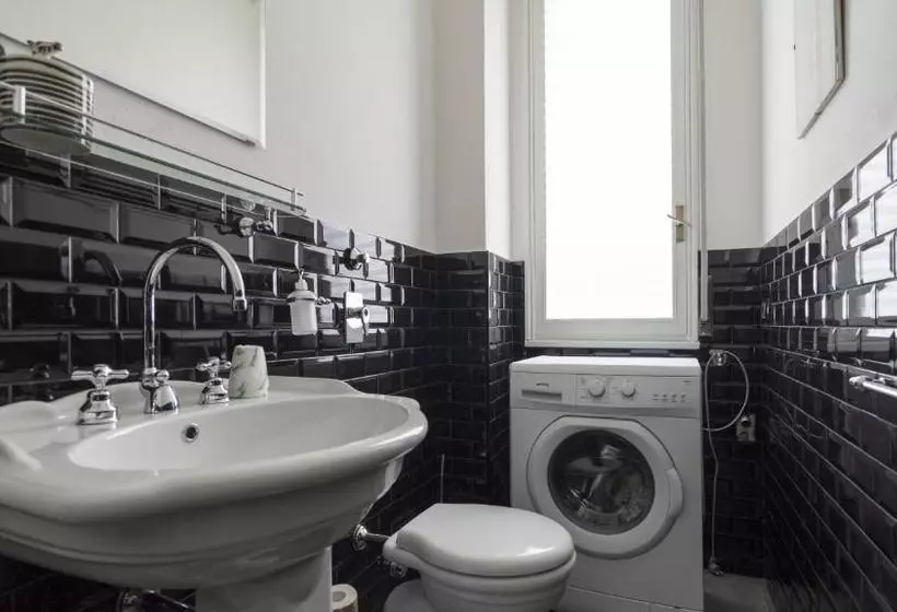 هتل Veniero By Italianway Apartments