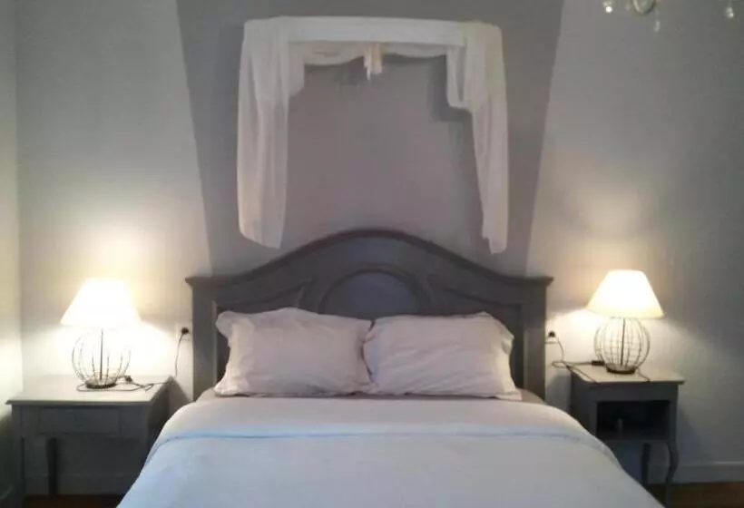 ベッドアンドブレックファースト Chambres D Hôtes Les Ifs