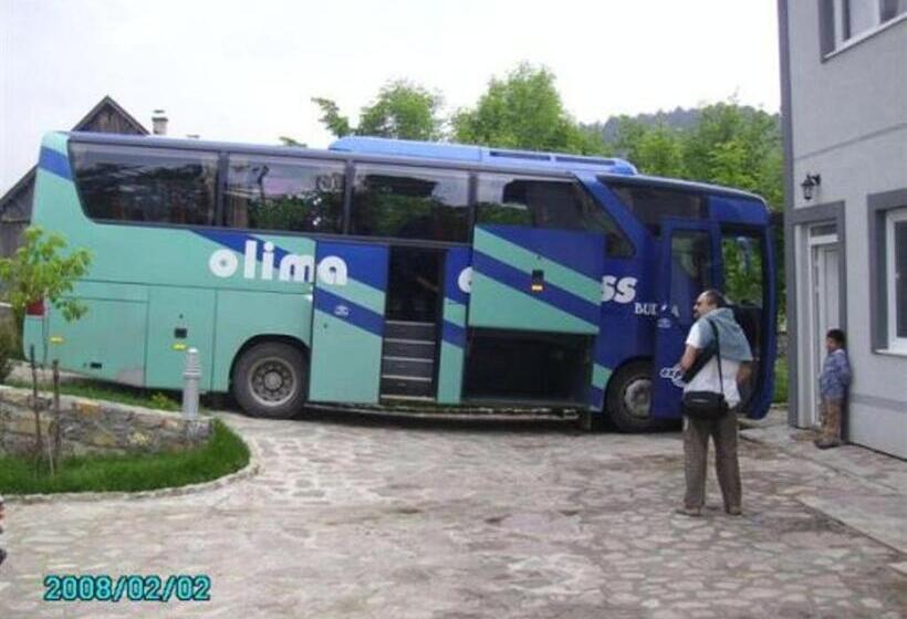 مسافرخانه Private Accommodation Lidija Rakočević