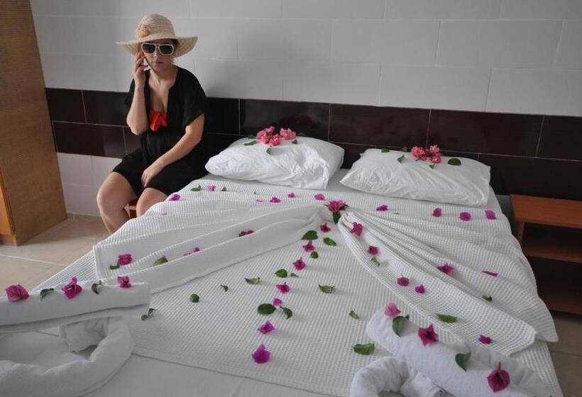 בית מלון כפרי Bodrum Blu