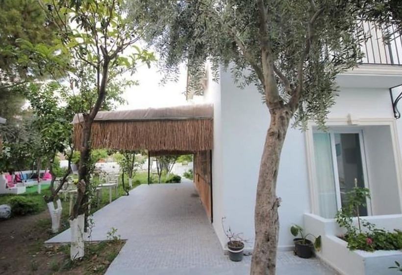 בית מלון כפרי Costa Marina