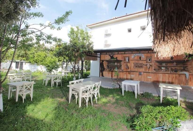 בית מלון כפרי Costa Marina