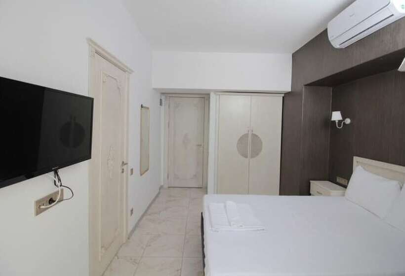 בית מלון כפרי Costa Marina