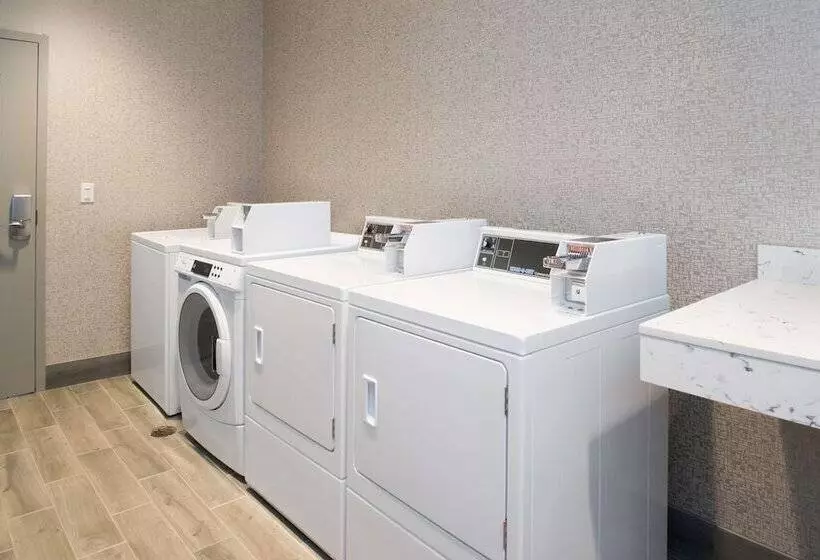 ホテル Hampton Inn Paragould