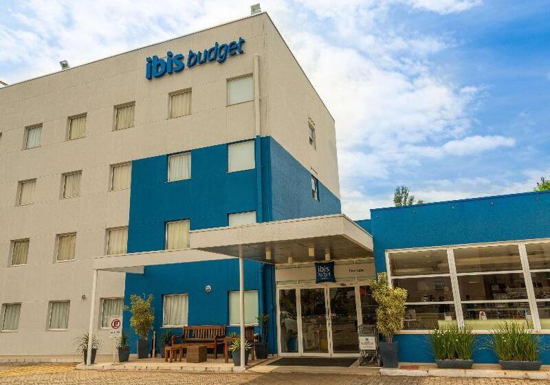 בית מלון כפרי Ibis Budget Piracicaba
