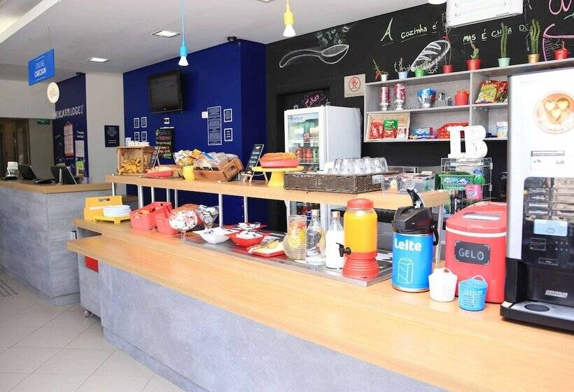 בית מלון כפרי Ibis Budget Piracicaba