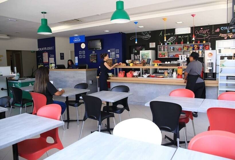 בית מלון כפרי Ibis Budget Piracicaba