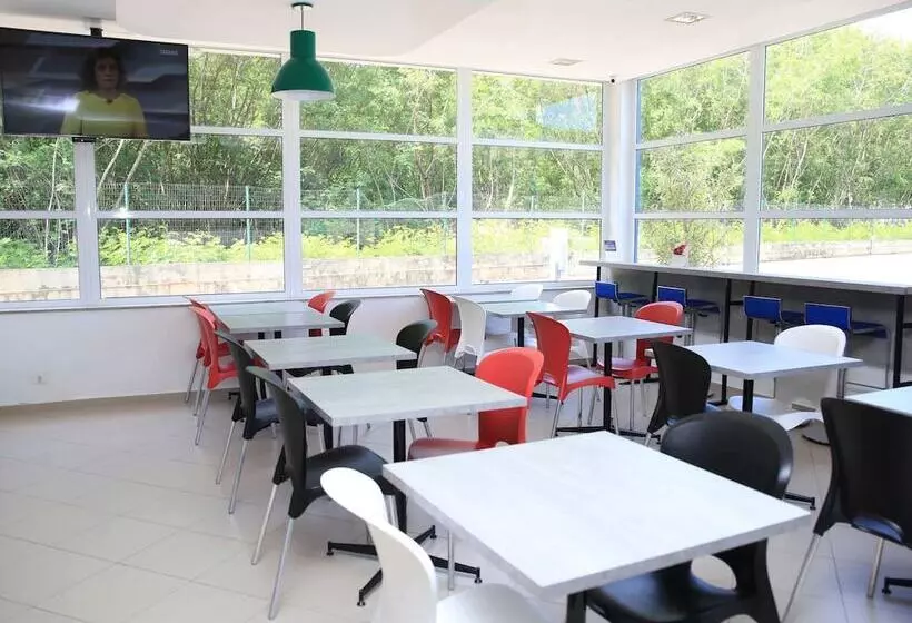 ホテル Ibis Budget Piracicaba