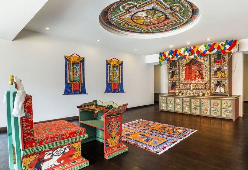 Hotel Le Méridien Paro, Riverfront