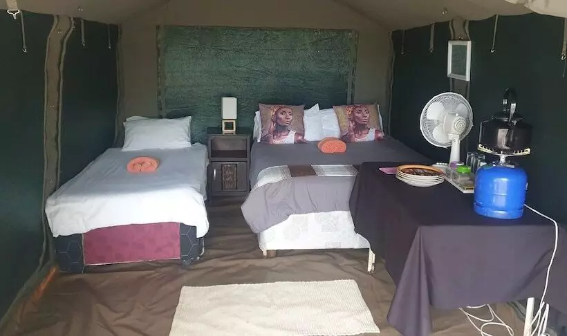 هتل Paradise Camp
