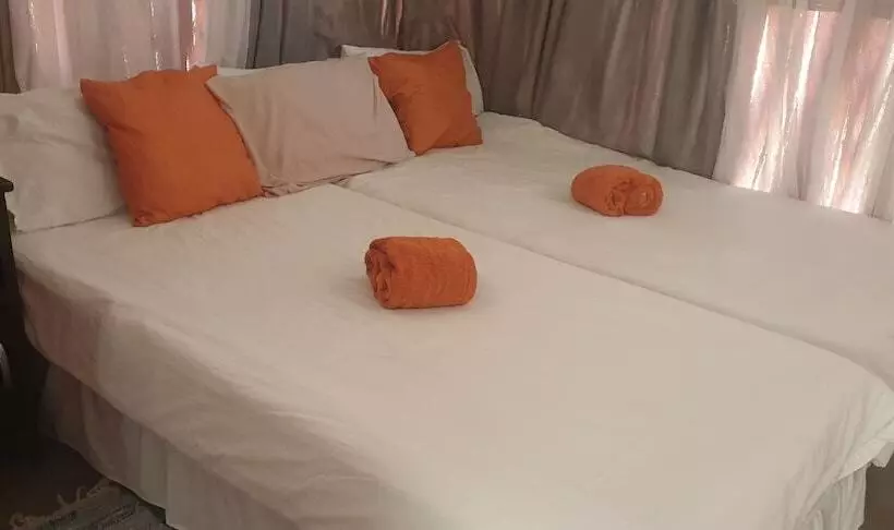 هتل Paradise Camp