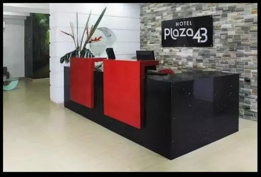 هتل Plaza 43