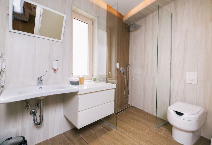 هتل Splendido Bay