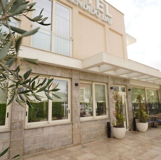 هتل Splendido Bay