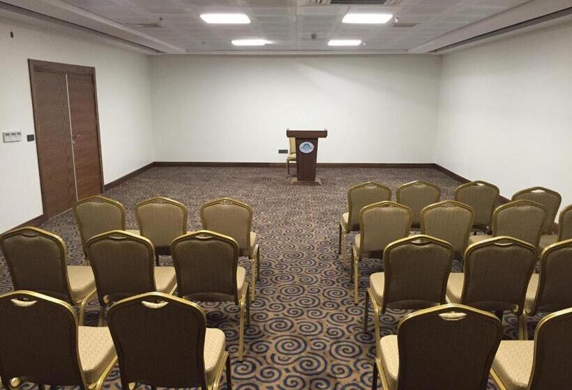 בית מלון כפרי Yze Pırlanta