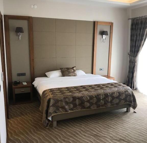 בית מלון כפרי Yze Pırlanta