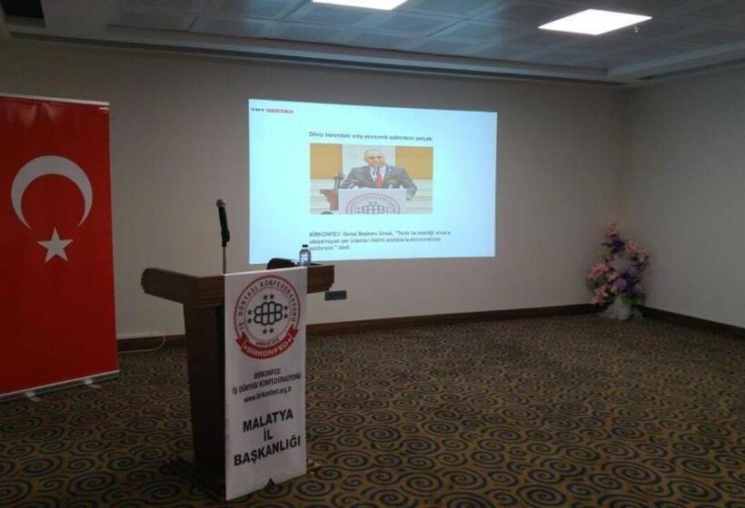 בית מלון כפרי Yze Pırlanta