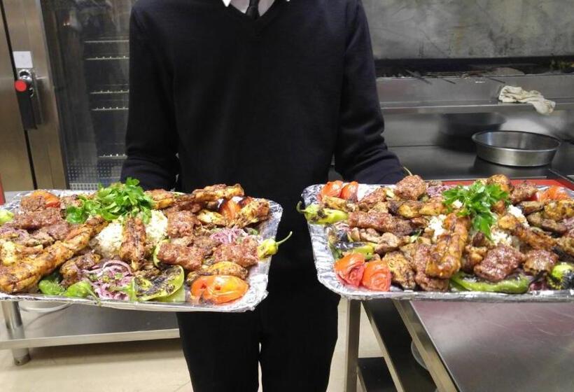 בית מלון כפרי Yze Pırlanta