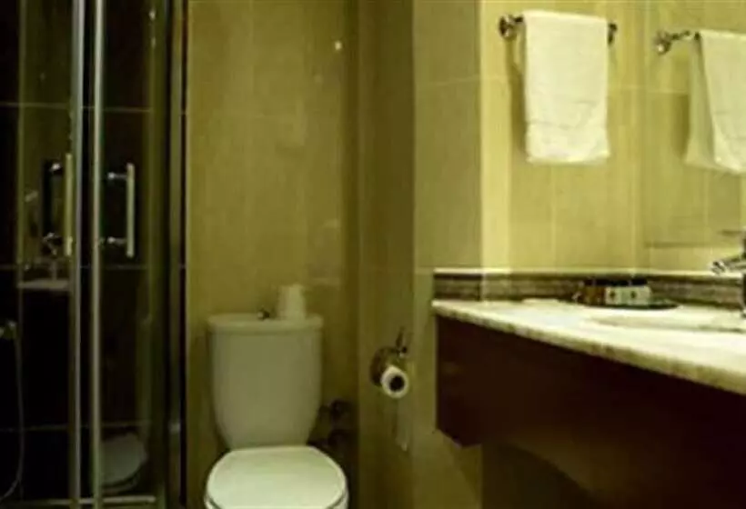 Issos Otel