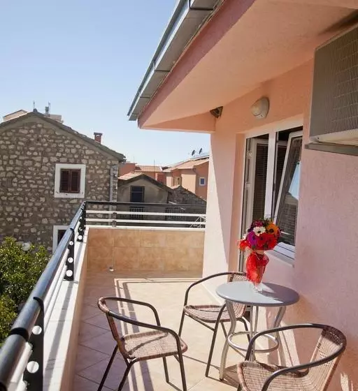 Apartments Stanka