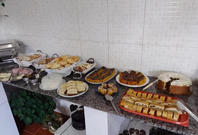 Bed and Breakfast Pousada Aconchego Da Valdirene