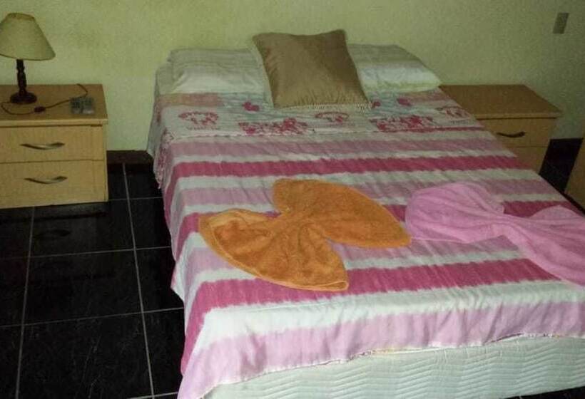 Hospedaria Hostel Gamboa