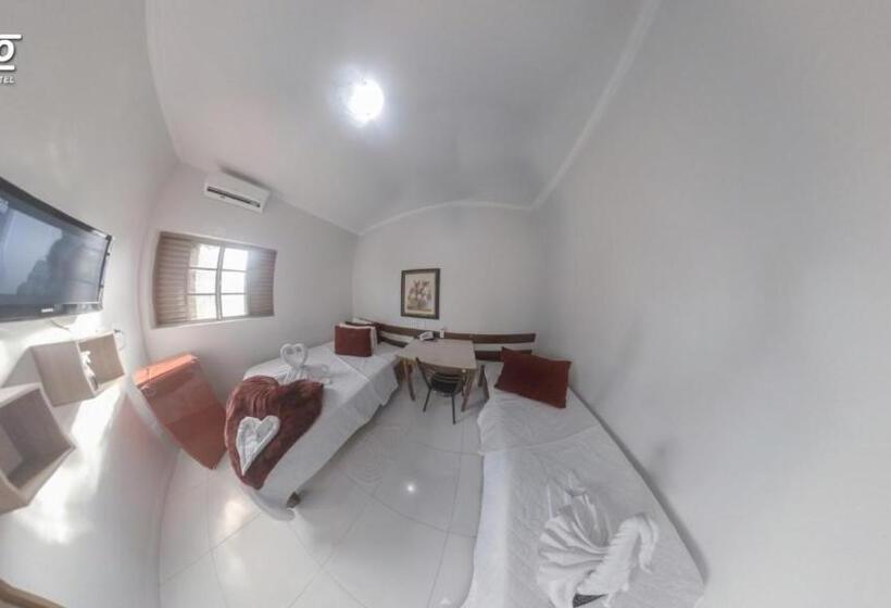 בית מלון כפרי Do Lago