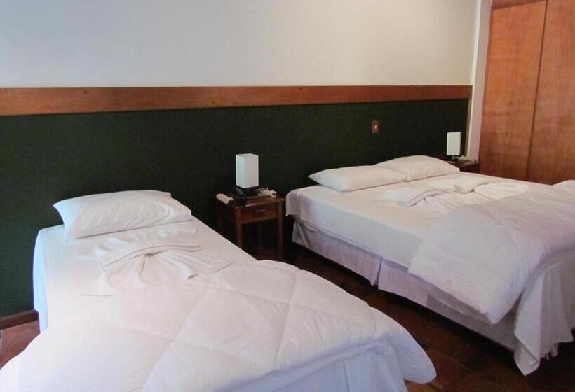 בית מלון כפרי Dos Bretoes