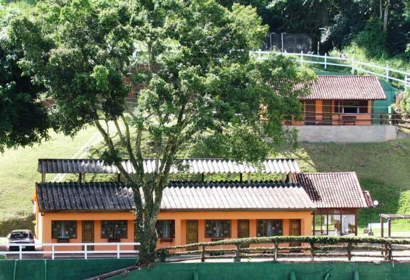 בית מלון כפרי Dos Bretoes