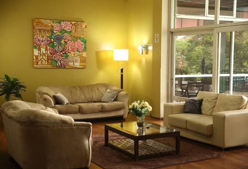 Отель Estrela Palace