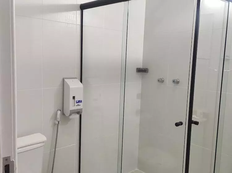 Hotelli Igaras